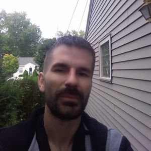 Meet your Posher, Dustin